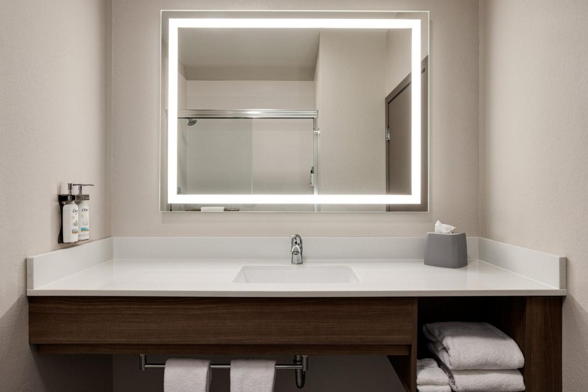 Holiday Inn Express & Suites Forrest City By Ihg Εξωτερικό φωτογραφία